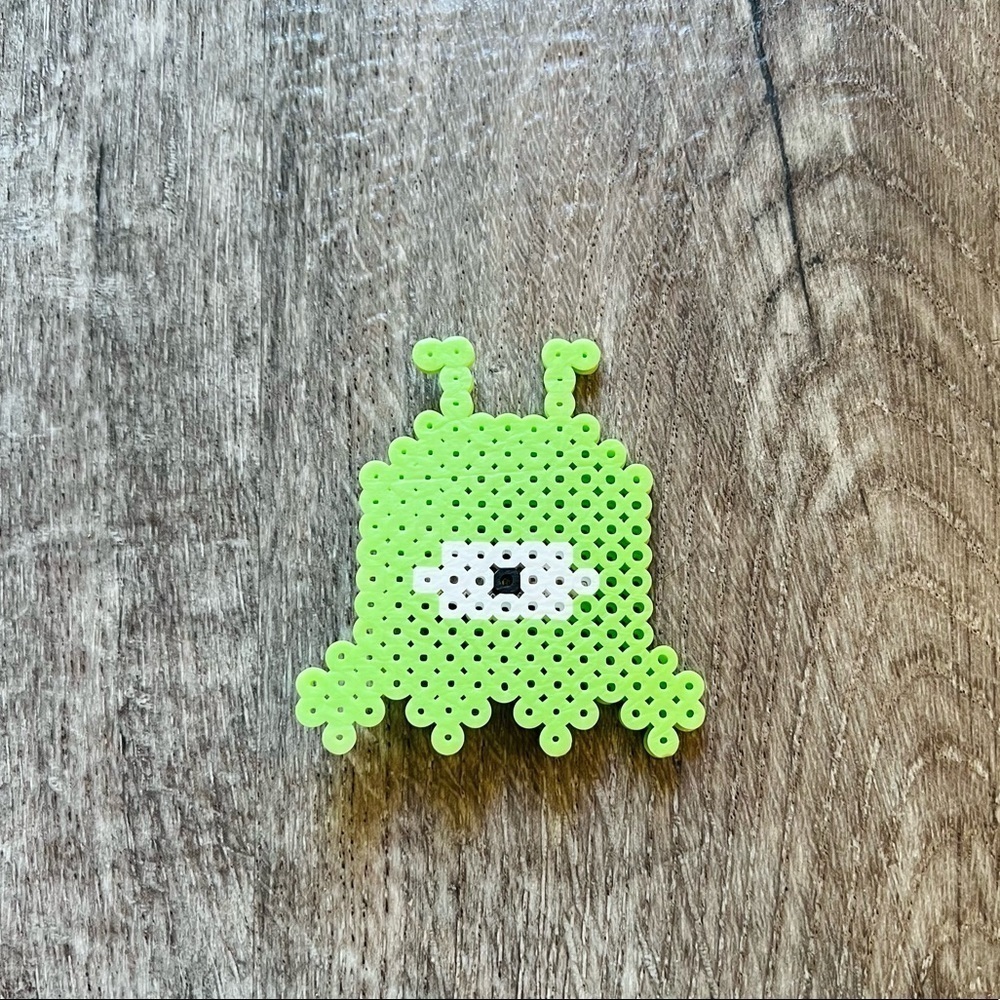 🌸slime Futurama Brain Slug fry slurm factory doll miniature handmade hair clip
